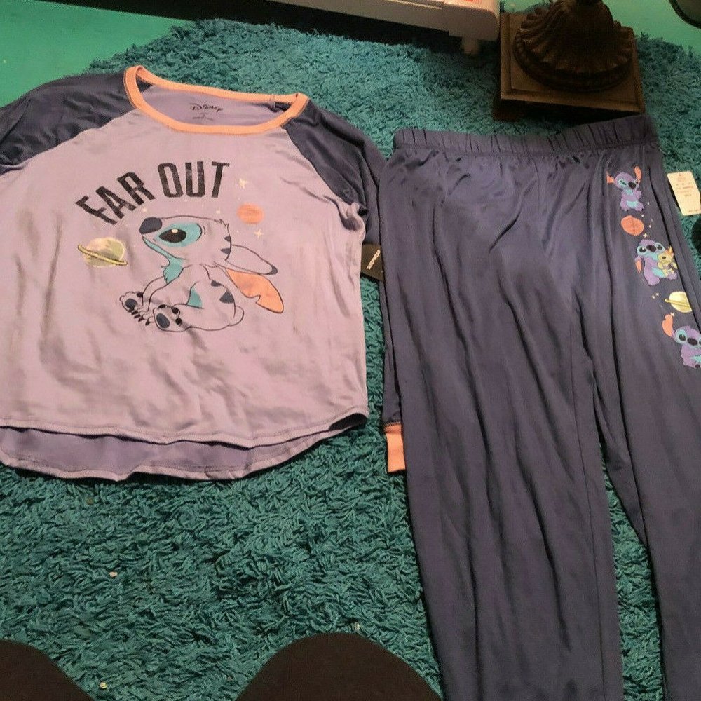 NEW ~Women's Disney Lilo & Stitch 2 pc PJs Size M